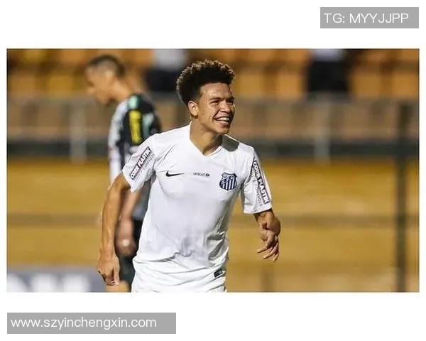 拉古纳与拿加沙的激烈对决揭示了足球战术的博弈与魅力